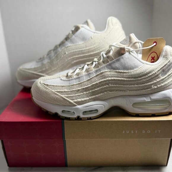 Nike Levi's x Air Max 95 OG Light Orewood Brown Size 12 - | NWB - Picture 5 of 11